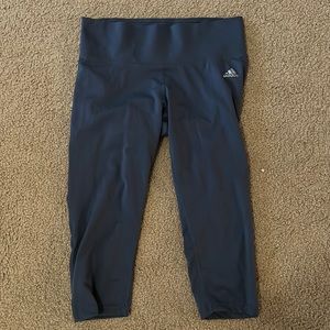 Adidas workout capri